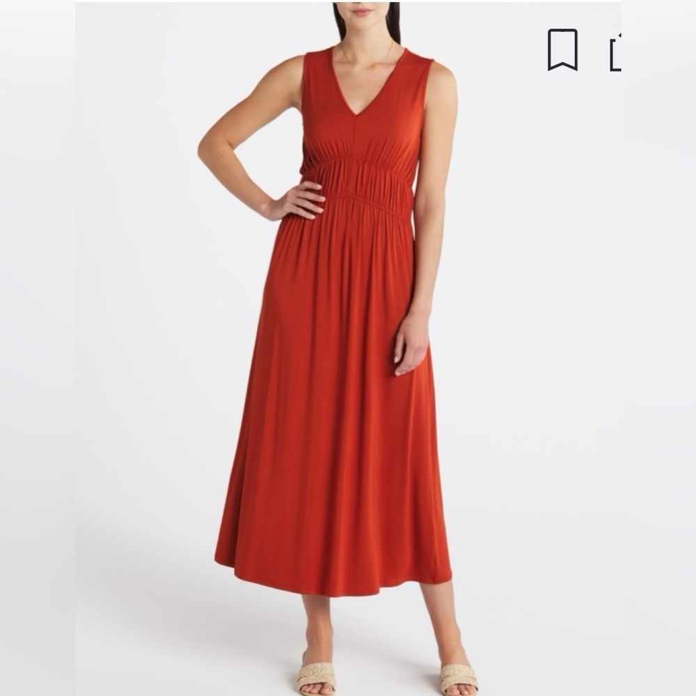 41 Hawthorn Sleeveless V-Neck Maxi Dress in Burnt Orange